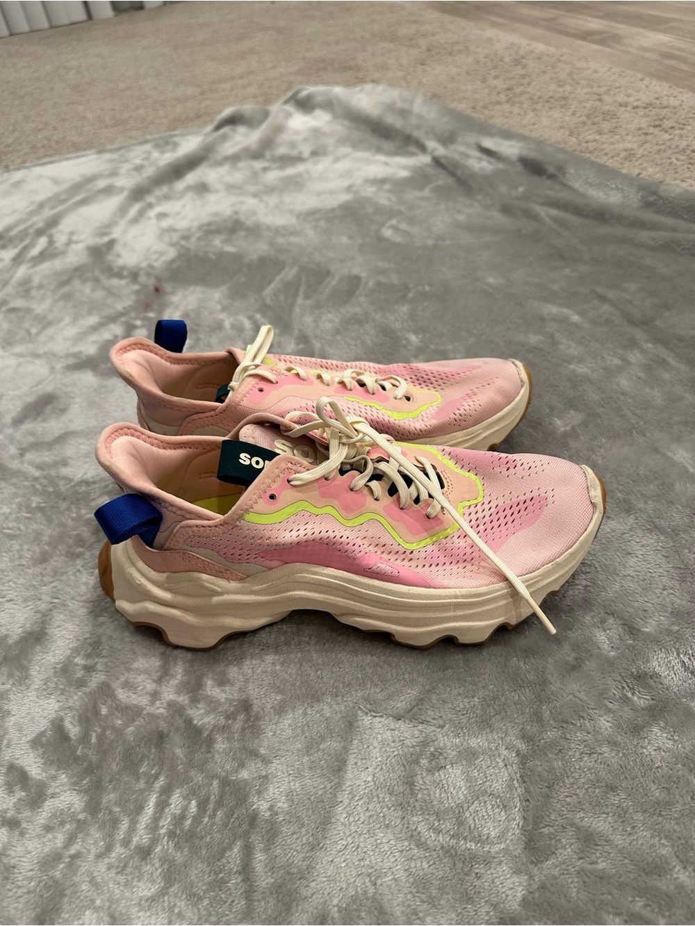 SOREL Kinetic Impact Lace Chunky Sneakers Pink Neon Women’s Size 6.5